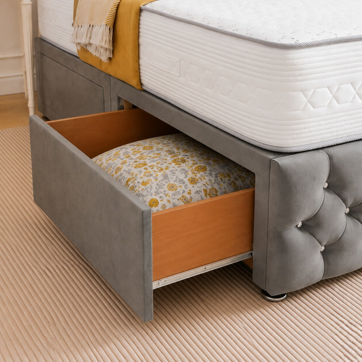 Maple Divan Bed