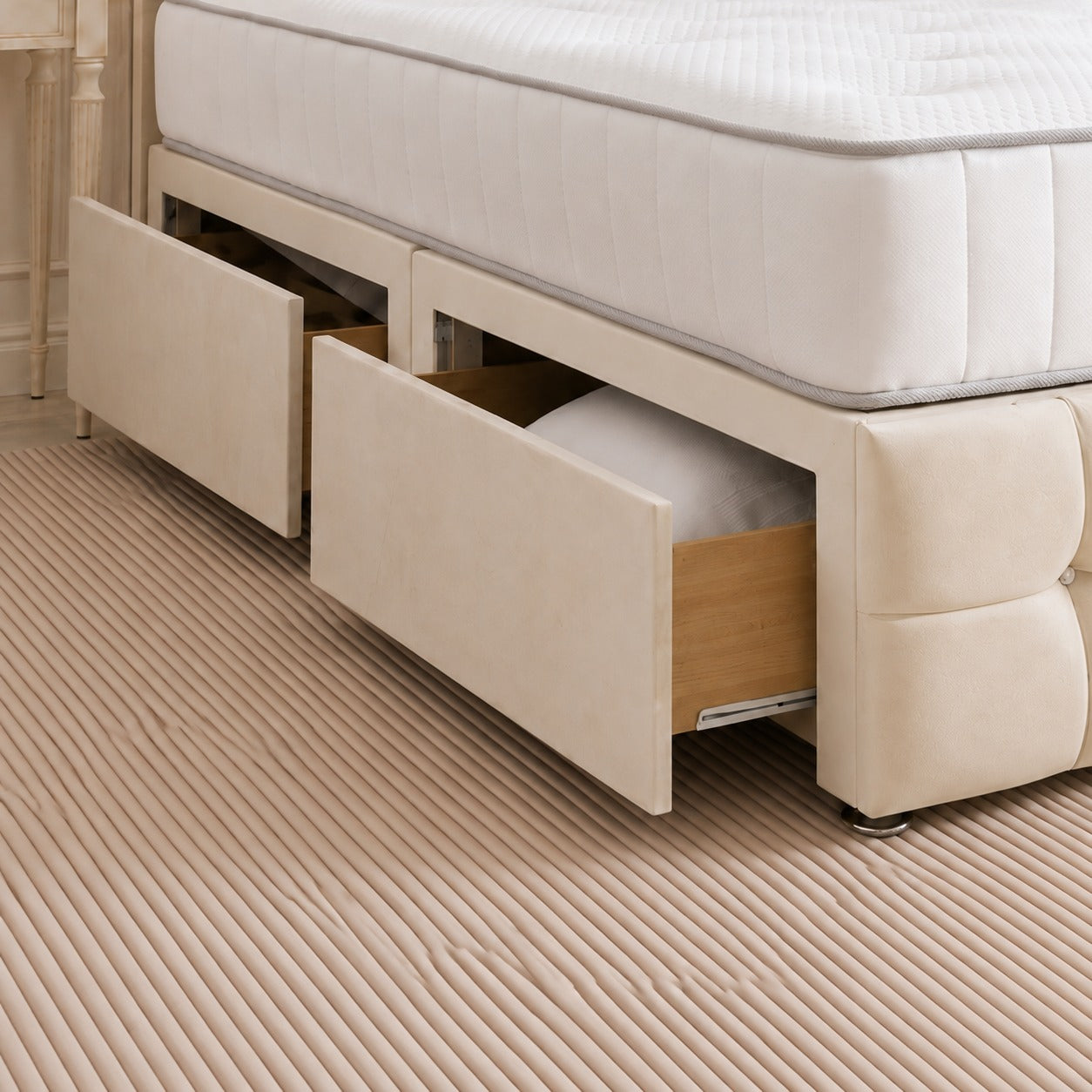 Riverd Divan Bed